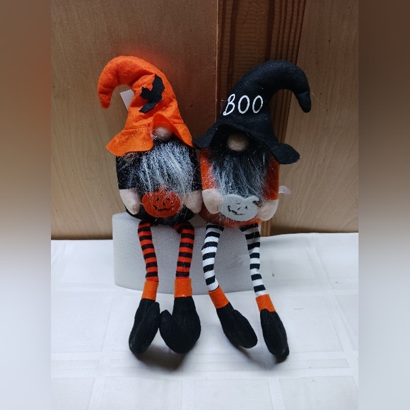 Set of 2-Halloween Dangle Leg Gnomes Decorations Shelf Sitters Halloween Decor - Picture 2 of 5